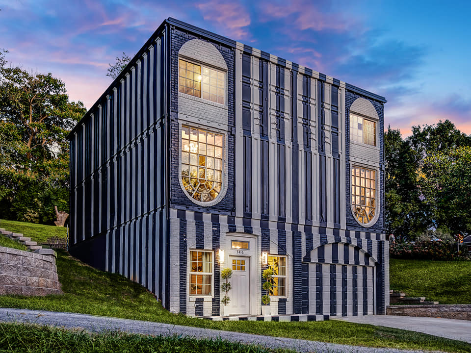 Shipping container home in St. Louis. - USA - Container Hacker